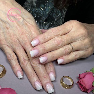 Ombre Pink and white Nails