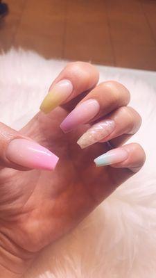 Luxy Nails