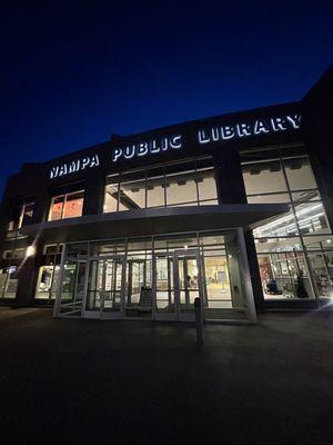 Nampa Public Library
