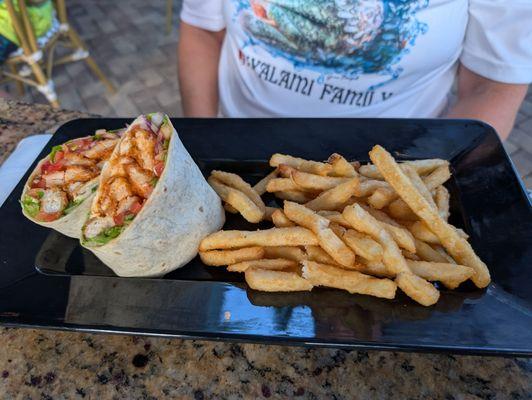 Buffalo chicken wrap & fries