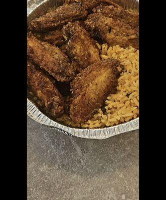Lemon pepper wings with Spanish rice