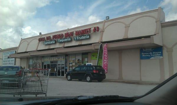Casa Del Pueblo Meat Market