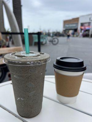 Muscle Hemp Protein Shake almond milk late