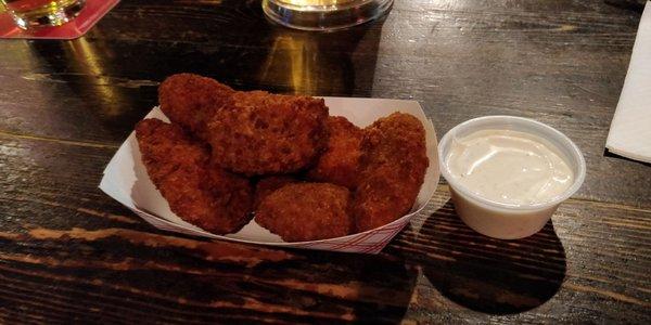 Jalepino poppers $7.0 . Pretty pathetic.