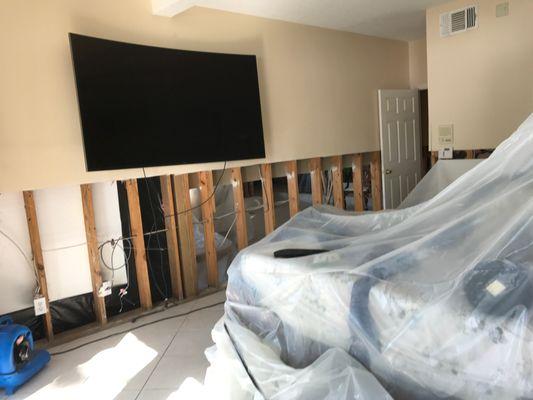 Even during your disaster we protect your personal items. keep work area clean.