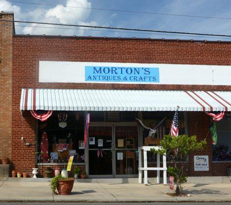 Morton's Antiques & Crafts