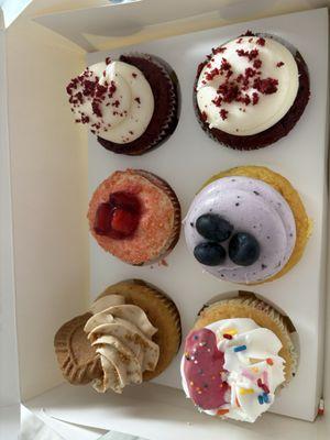 Biscoff, strawberry cheesecake, red velvet, confetti and lemon blueberry. Amazing!