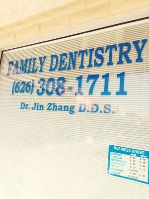 Business Name and contact info on the window as of 4/16/2022.