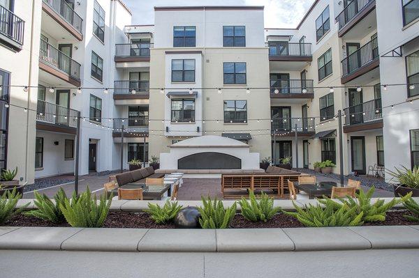 Colonnade Apartments