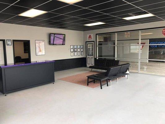 Downtown Auto Body