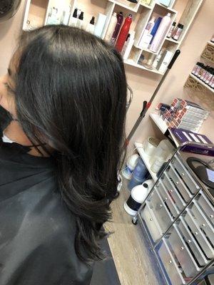 Expressions Salon & Blow Out Bar