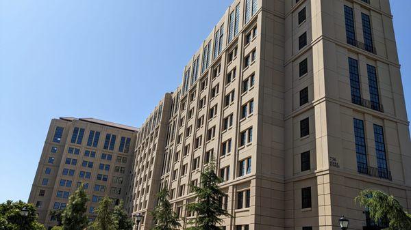 E&C Window Cleaning and Pressure Washer Service