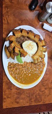 El Carretero Restaurant