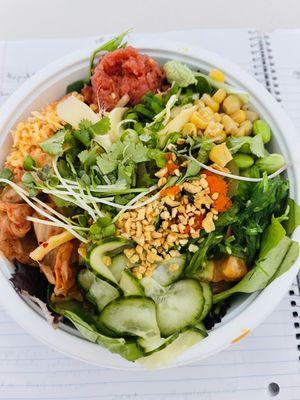 Poke bowl with tuna