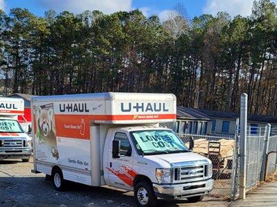 Acworth Lake Storage