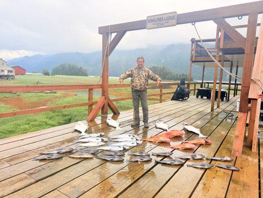 Highliner Lodge & Charters