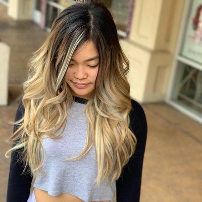 Hair Extension & Makeup