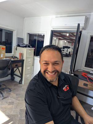 Meet our hero, Luis. He made everything better. No trouble at all. Outstanding!