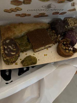 Osmanlizadeler Baklava