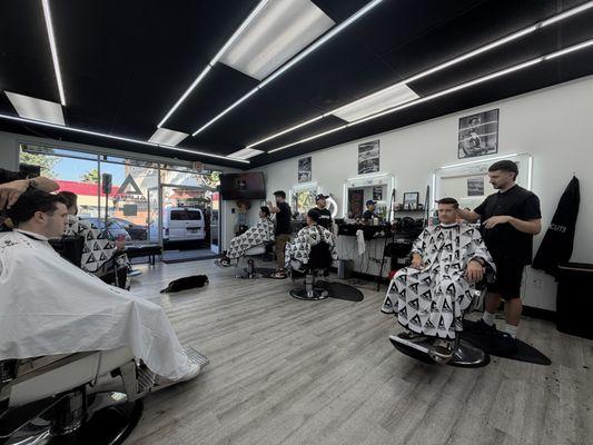 Alpha Barbershop LA