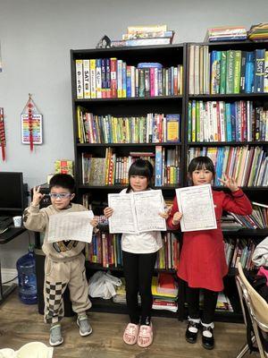 给大家展示一下读书报告。