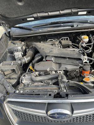 Air duct resting on the top of the motor