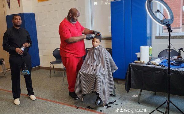 Legendary Clipperz Barbershop