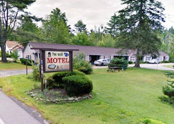 Pinewood Motel