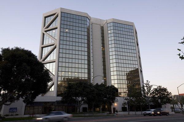 600 W. Santa Ana Blvd, Suite 950 Santa Ana, CA 92701 Tel: (714) 714-0015