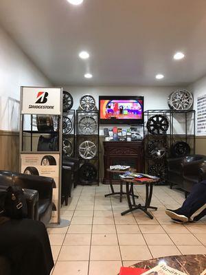 Tony's Tires & Wheels