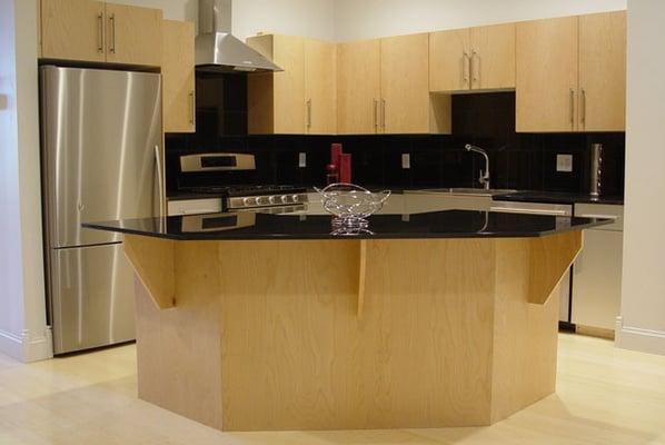 Granite countertops, stainless steel appliances, gas stove, dishwasher and garbage disposal