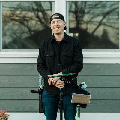 Window and Gutter Cleaning Bellingham, WA. Residential & commercial services throughout Whatcom County, including Lynden, Blaine, Ferndale.