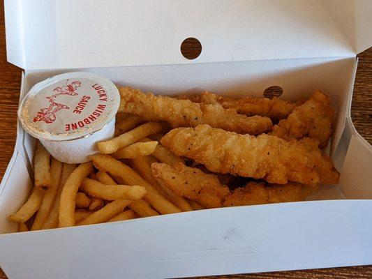 Mom order of chicken fingers