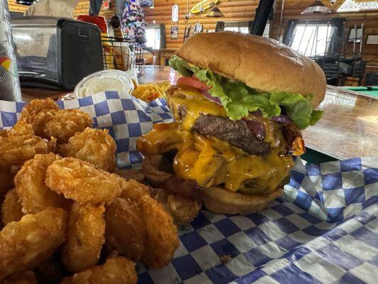 The Rig Lounge ll & The Grill