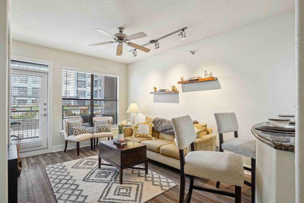 Metropolitan Apartments