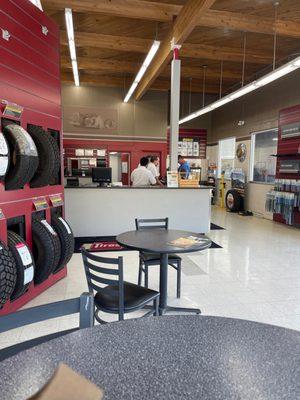 Les Schwab