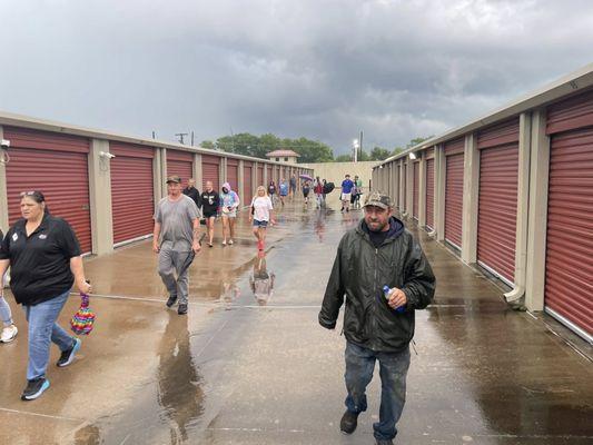 Dont matter about the rain, we have regulars that come in all kinds of weather!