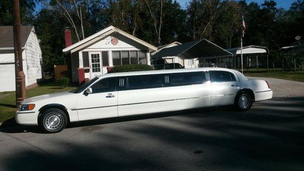 AIRPORT SHUTTLE OF JAX