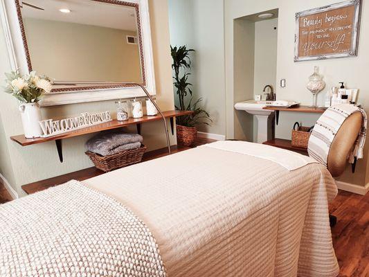 Acne treatment room at 916SKIN in Chico, Ca.