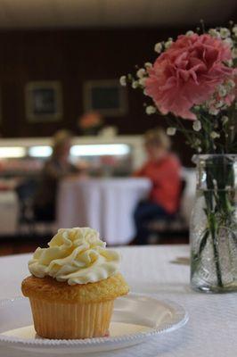 Enjoy a treat here or take it with you.