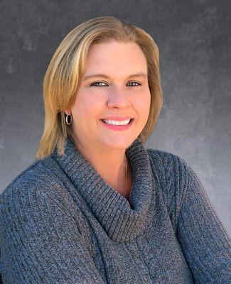 Hi, I'm Laiana! Feel free to give me a call for your Real Estate needs!