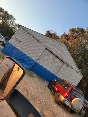 Lucio's Mechanic Shop