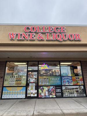 College Wine & Liquor