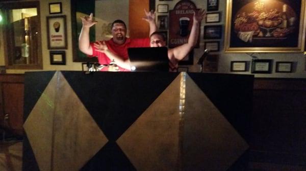 R&R Music Entertainment Dj's / Karaoke