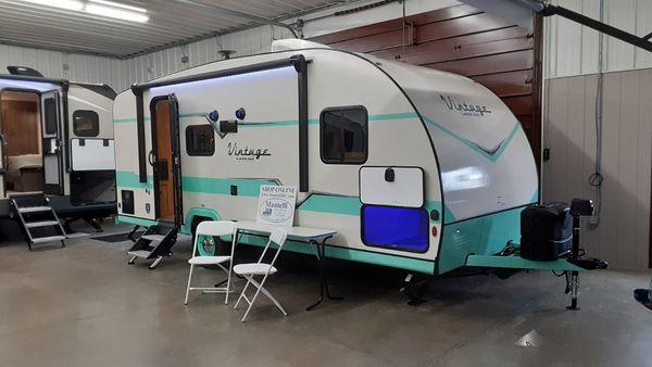 Mantelli Trailer Sales