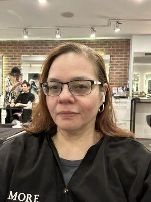 Val More Salon