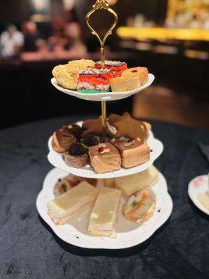 We couldn't eat all this so I took the rest! Gingerbread man was yummy.