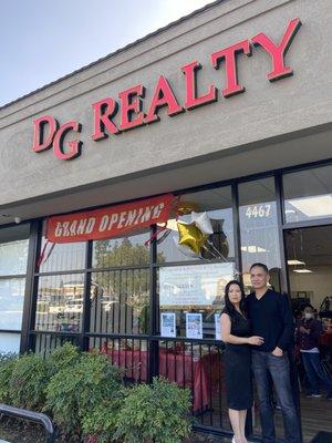 Joy T Nguyen - DG Realty & Tax