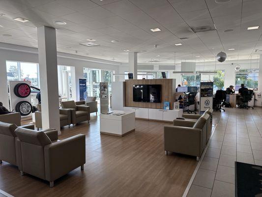 Comfortable waiting area while vehicle is in service