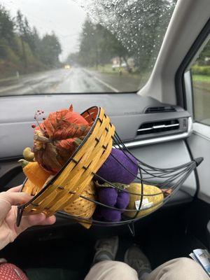 ADORABLE fabric vegetables and fruit cornucopia, also only $1 for the whole thing!